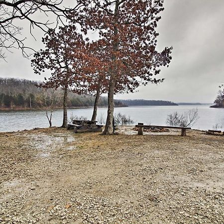 Rustic Stockton Lake Cabin Half Mile To Boat Ramp! מראה חיצוני תמונה