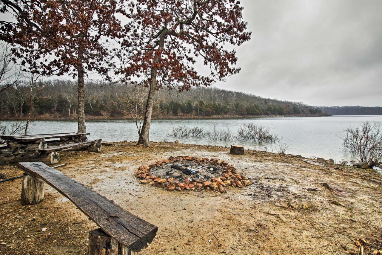 Rustic Stockton Lake Cabin Half Mile To Boat Ramp! מראה חיצוני תמונה