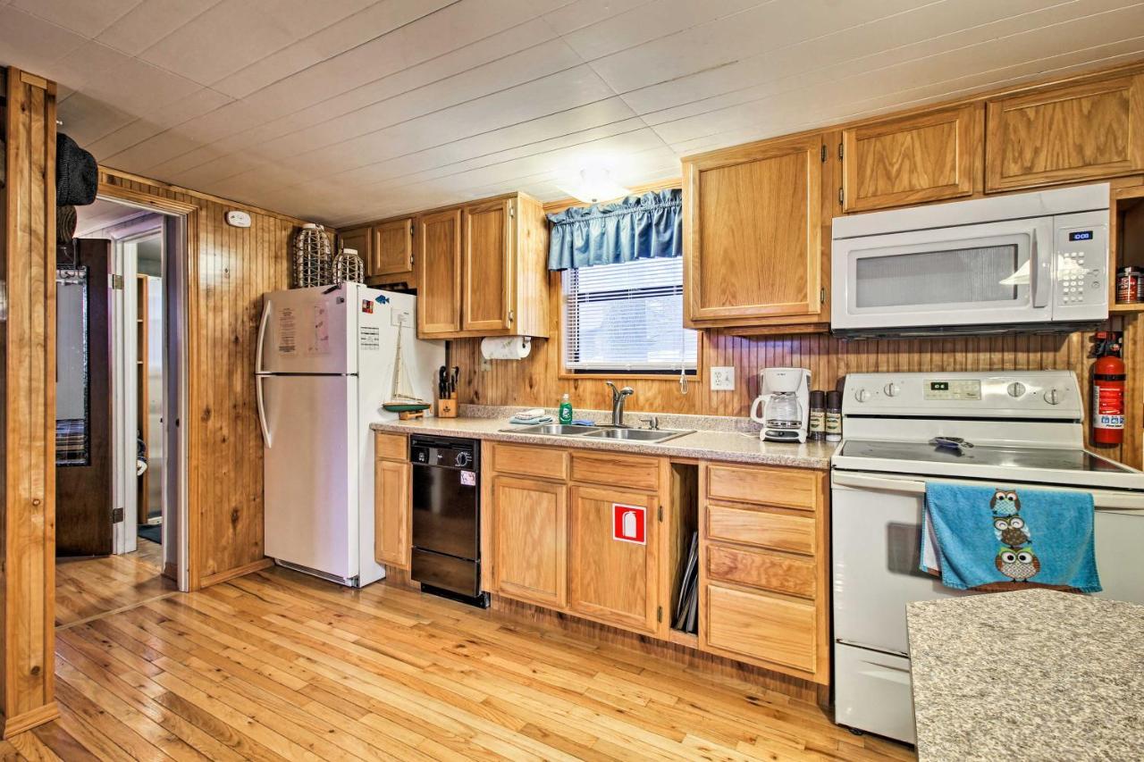 Rustic Stockton Lake Cabin Half Mile To Boat Ramp! מראה חיצוני תמונה