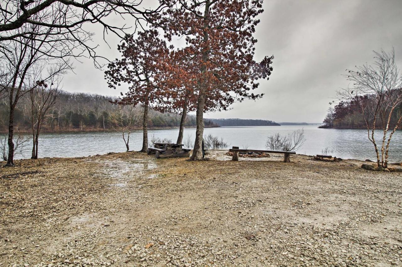 Rustic Stockton Lake Cabin Half Mile To Boat Ramp! מראה חיצוני תמונה